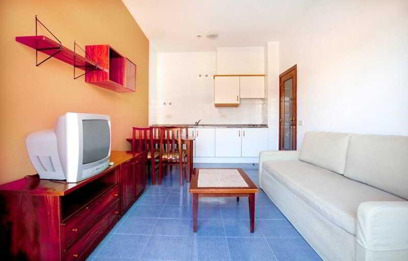 Olimar II Lejlighedshotel Cambrils Eksteriør billede