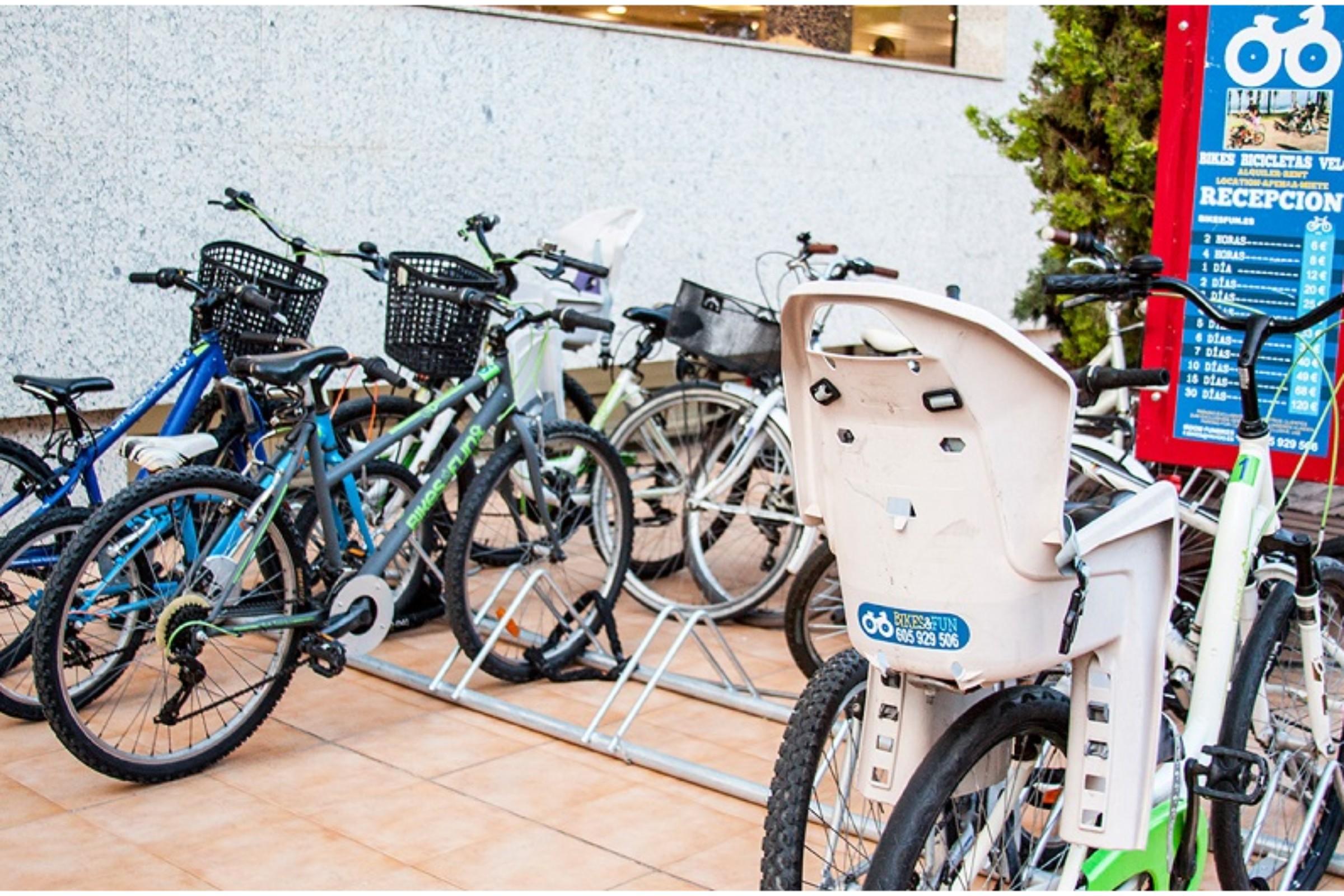 Olimar II Lejlighedshotel Cambrils Eksteriør billede